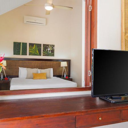 Mangoes Resort (Adults Only) Port Vila Exterior photo